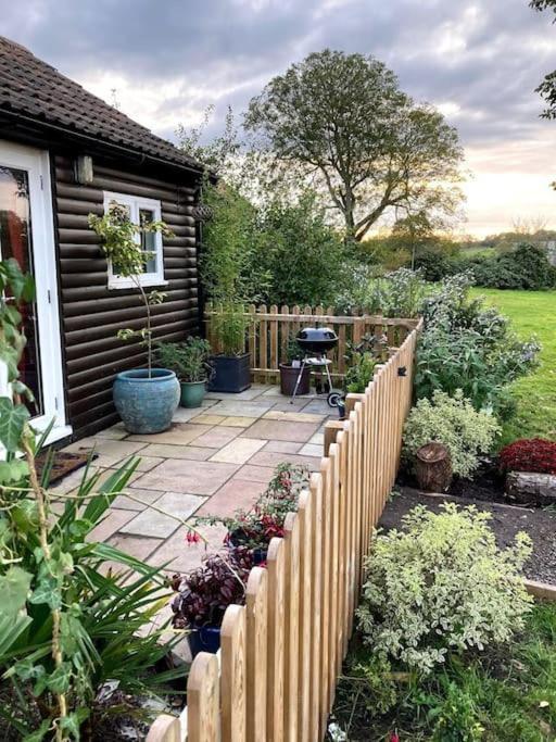 Cosy Studio Retreat In Wells, Somerset Buitenkant foto
